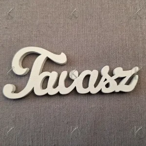 Fa fehér tavasz felirat