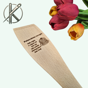 Gravírozott fakanál