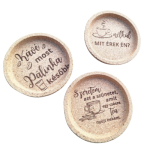 gravírozott poháralátét