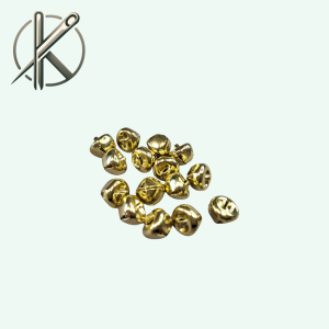 Arany kicsi csengettyű