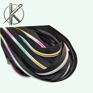 Fekete Szivárvány cipzár Rt10